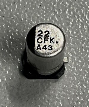22UF-16V EEEFK1C220UR SMD-ELCO PAN 105° 4X5,8MM