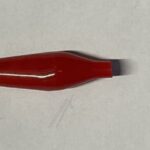 KROKODILLENKLEM 33MM. ROOD