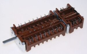 263100021 C00917339 MULTIFUNCTION COMMUTATOR..