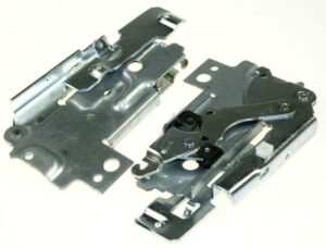 435847 KIT TÜRSCHARNIER RE  LI