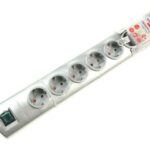PRIMERA-LINE 1153390128 TAFELCONTACTDOOS 8-VOUDIG RANDAARDE ZILVER 2,0M    SCHAKELAAR H05VV-F 3G1,5