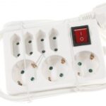 ES7 W15 37323 TAFELCONTACTDOOS 7-VOUDIG SCHAKELBAAR, WIT 1,40M